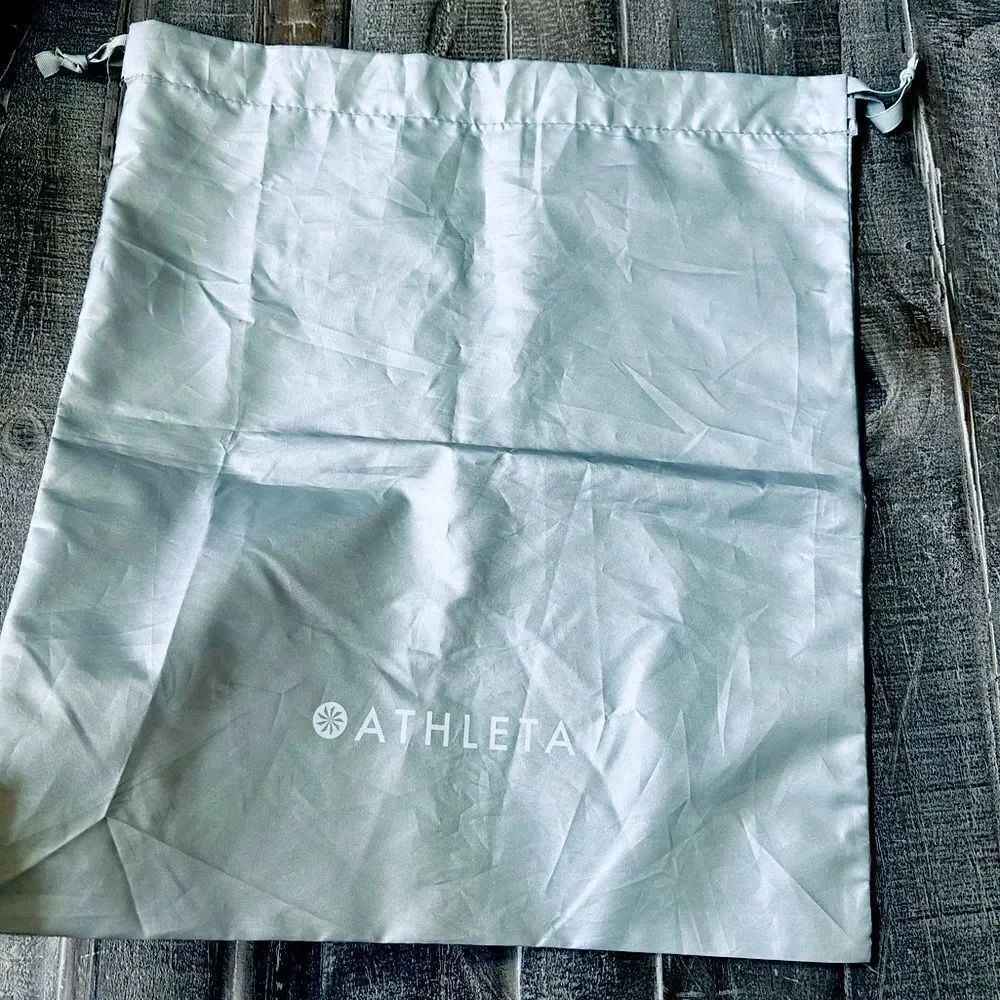 Athleta Drawstring Silver Travel Multipurpose Storage Bag